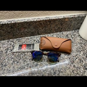 Rayban Clubmasters + Case